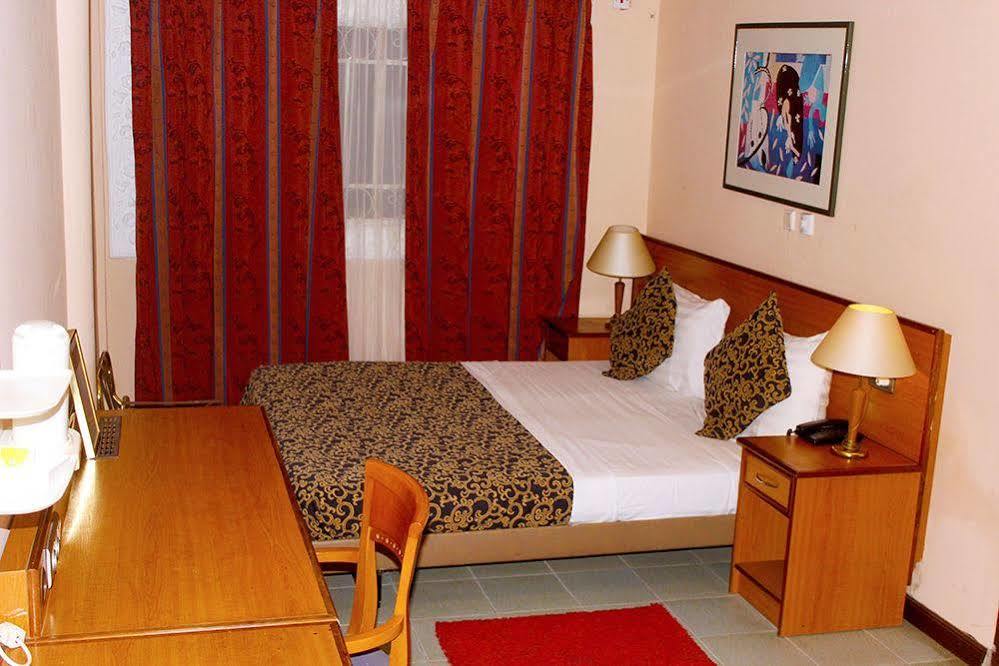 Grand Casamora Hotel Ogbodjo Εξωτερικό φωτογραφία